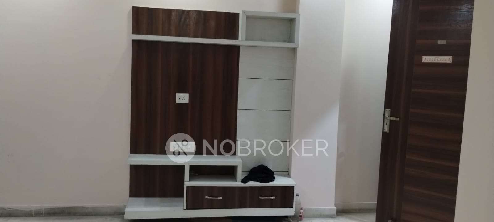 standalone building, Ganesh Nagar Tilak Nagar Rent WITHOUT BROKERAGE