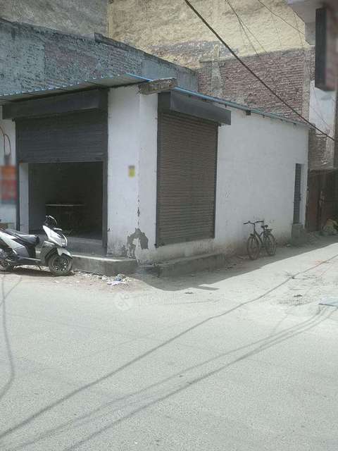 Shop in Palam, Delhi for sale 
