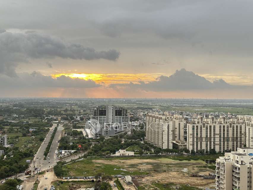 3 BHK Flat In Heritage Max For Sale  In Sector 102