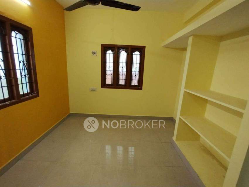 2 BHK House For Sale  In Vadaperumbakkam