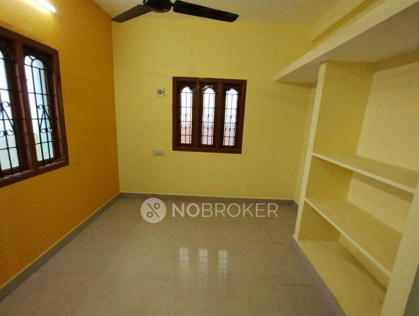 2 BHK House For Sale  In Vadaperumbakkam