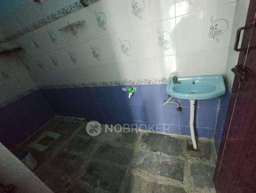 2 BHK House For Sale  In Vadaperumbakkam