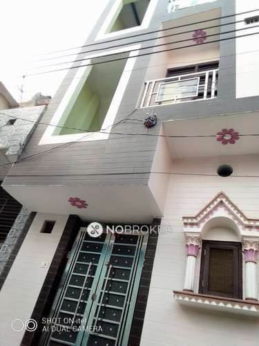1 BHK Flat for Rent  In Sector 23