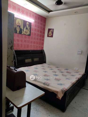 2 BHK Flat For Sale  In Moti Nagar