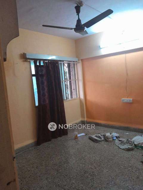 2 BHK Flat In Anuja Co Op Housing Society for Rent  In Malad East