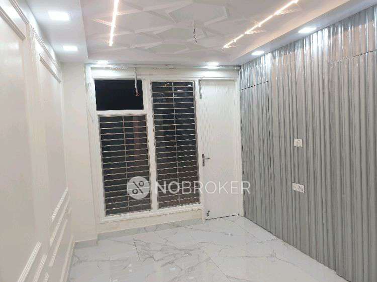 3 BHK Flat For Sale  In Kohat Enclave