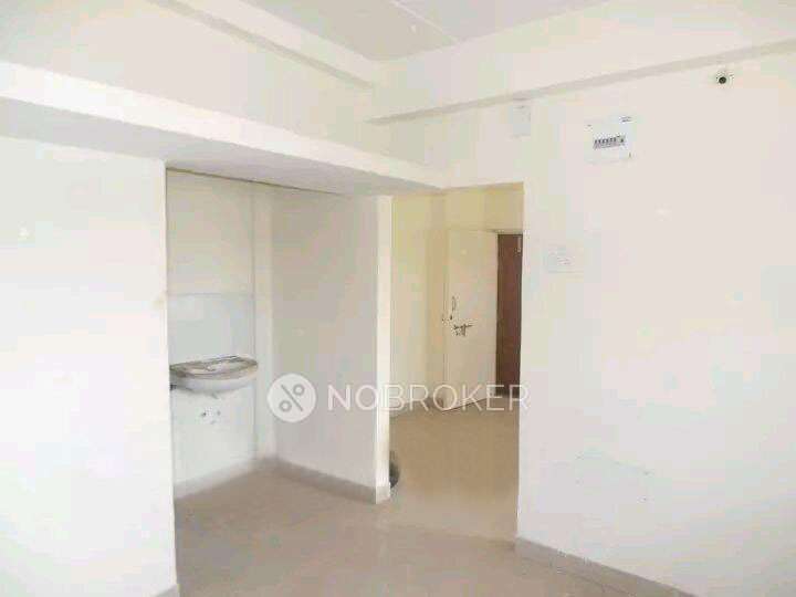 1 BHK Flat In Mhada Apartments For Sale  In Kandivali West