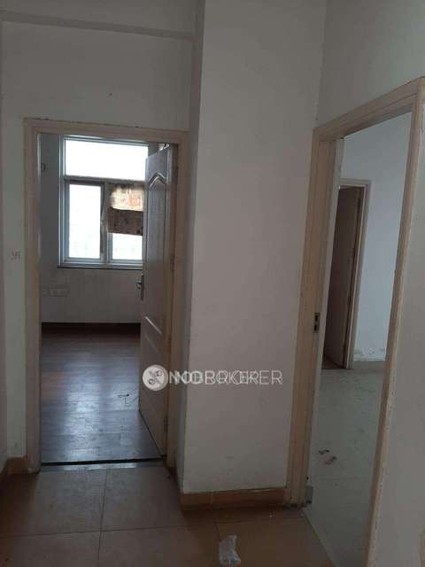 2 BHK Flat In Achievers Status Enclave For Sale  In Sector-49