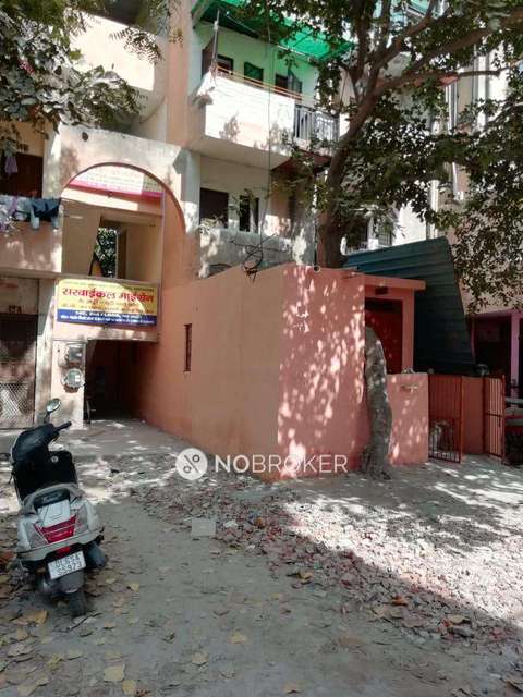 3 BHK Flat In Lig Flats For Sale  In Rohini