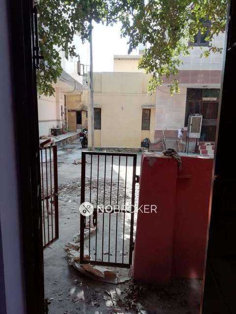 3 BHK Flat In Lig Flats For Sale  In Rohini