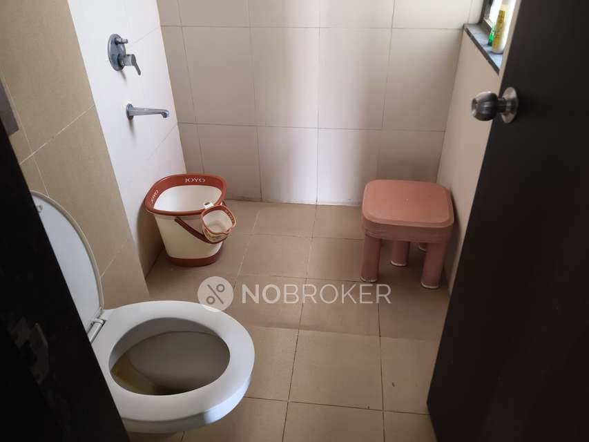 2 BHK Flat In Shapoorji Pallonji Joyville Skyluxe for Rent  In Hadapsar