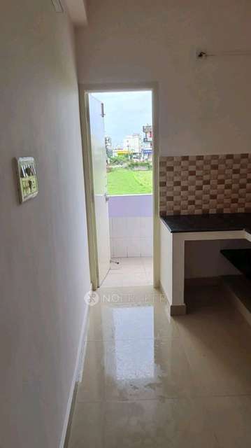 2 BHK Flat In Color Avenue For Sale  In Perumbakkam