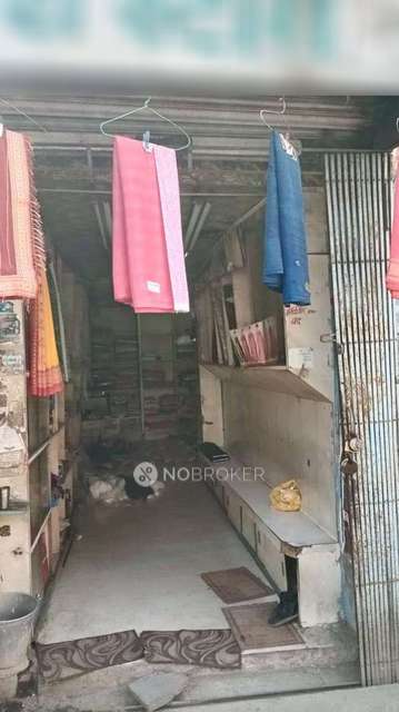 Shop in Birla Gate, Mumbai for sale 