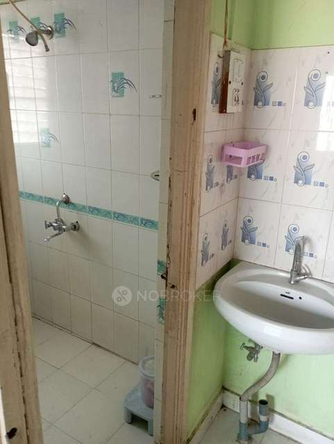 2 BHK Flat In Anita Residency for Rent  In Katraj