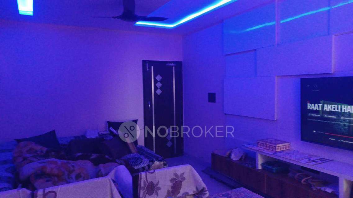 4 BHK Flat In Apartmenrt for Rent  In Janakpuri