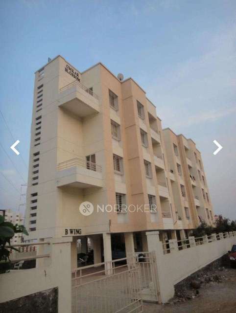 2 BHK Flat In Omkar Blossom For Sale  In Wagholi