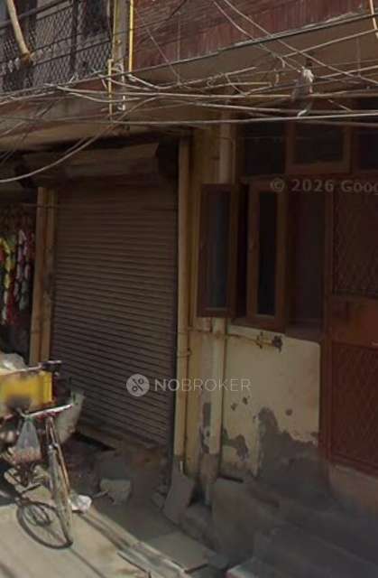 Shop in Chhatarpur, Delhi for Rent 