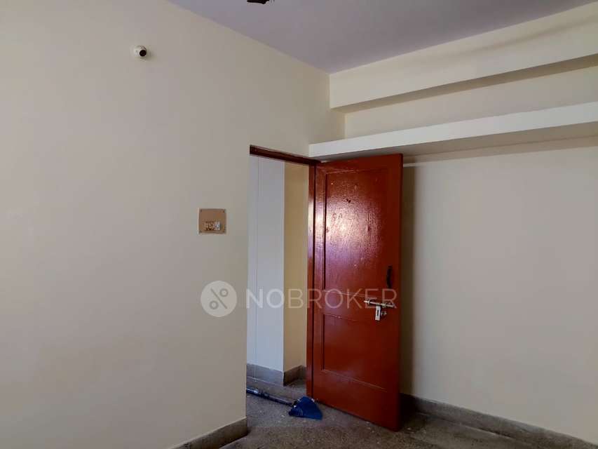 1 BHK Flat In Ms Palya for Rent  In Roopa Complex