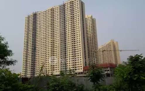 2 BHK Flat In Rustomjee Azziano L Wing For Sale  In Thane West