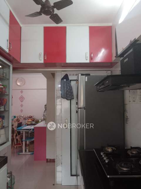 2 BHK Flat In Dheeraj Heritage Residency  For Sale  In Santacruz West,