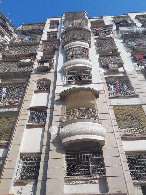 2 BHK Flat In Dheeraj Heritage Residency  For Sale  In Santacruz West,
