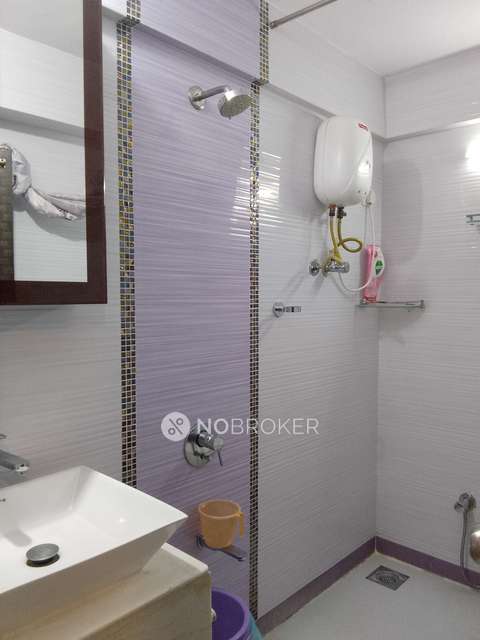 2 BHK Flat In Dheeraj Heritage Residency  For Sale  In Santacruz West,