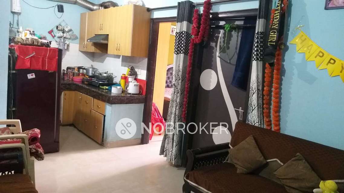 2 BHK Flat For Sale  In Dashrathpuri 