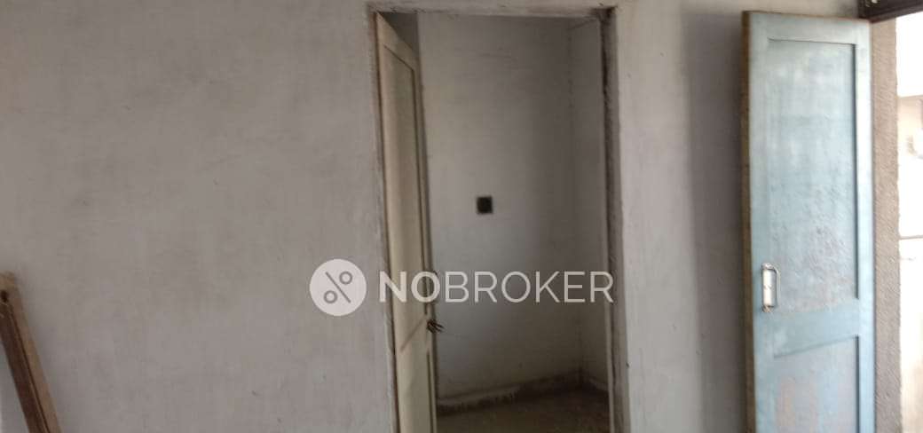 1 BHK Flat In Ashirwad Apartment For Sale  In Mayur Vihar Phase Iii