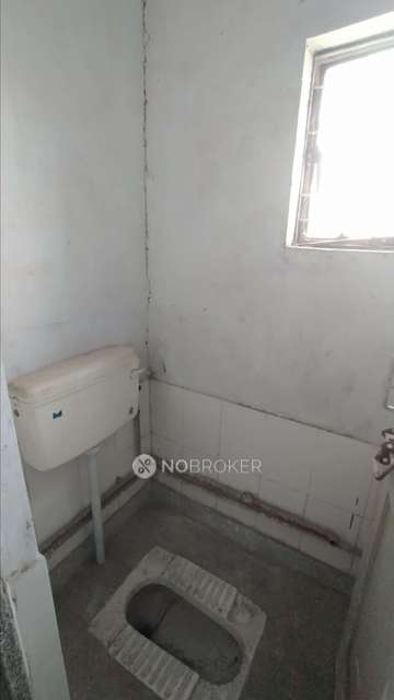 1 BHK Flat In Ashirwad Apartment For Sale  In Mayur Vihar Phase Iii