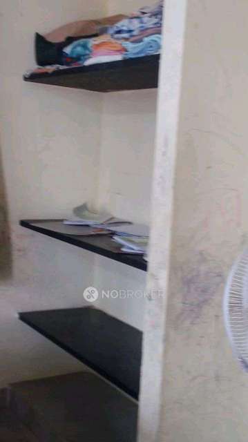 2 BHK Flat In Akshya Apartment For Sale  In Selaiyur