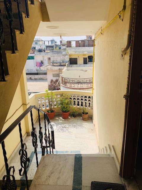 3 BHK Flat For Sale  In Krishna Nagar