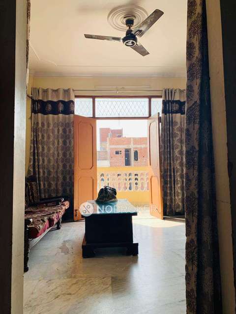 3 BHK Flat For Sale  In Krishna Nagar