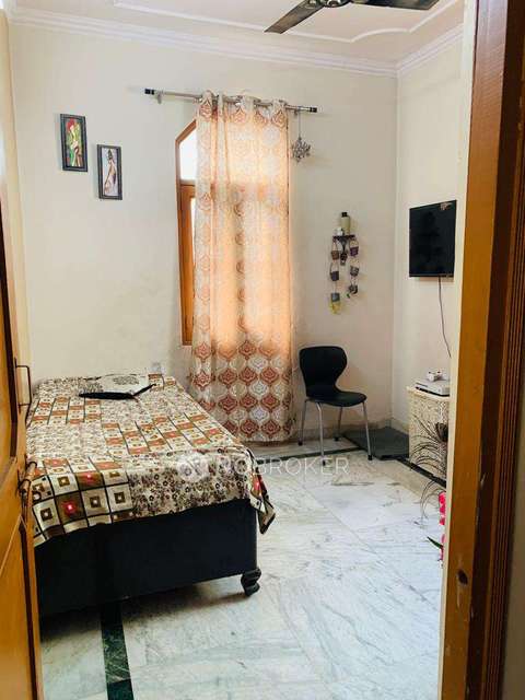3 BHK Flat For Sale  In Krishna Nagar