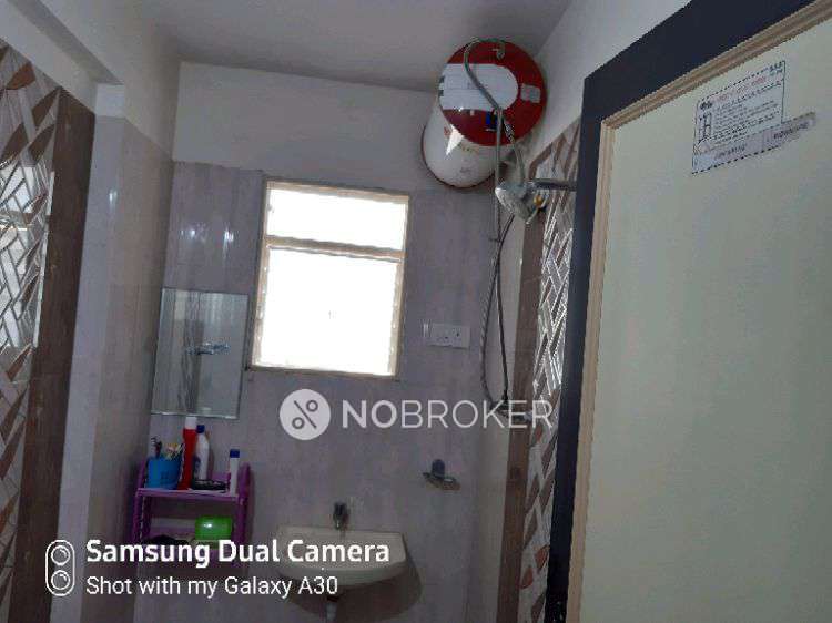 2 BHK Flat In Aditya Complex For Sale  In Pimple Nilakh