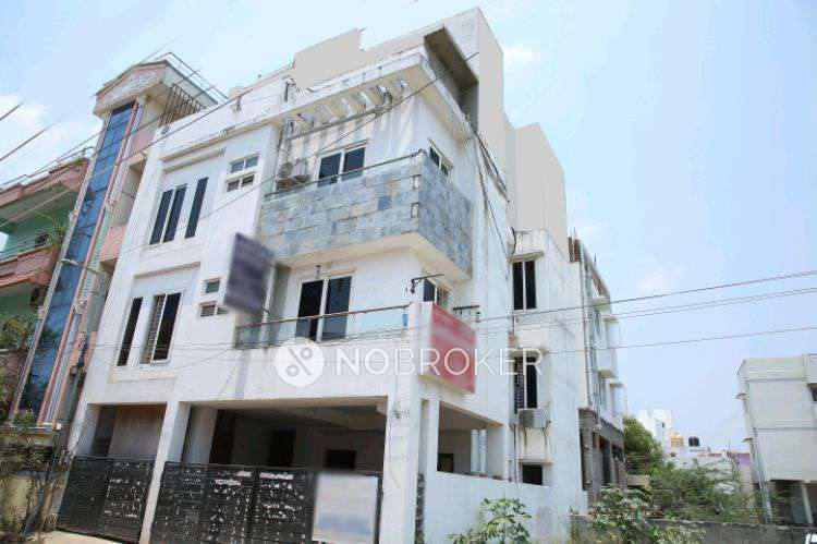 1 BHK Flat In Stand Alone Building  for Lease  In Kolathur