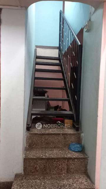 Shared Room for Female In 2 BHK  In New Sanghavi