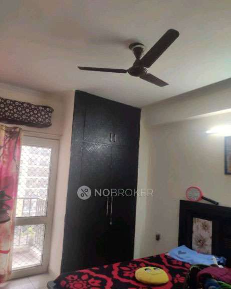 Single Room for Female In 2 BHK  In Panchsheel Greens 1 In Bhangel