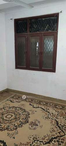 2 BHK Flat In Okhla Vihar for Rent  In Okhla