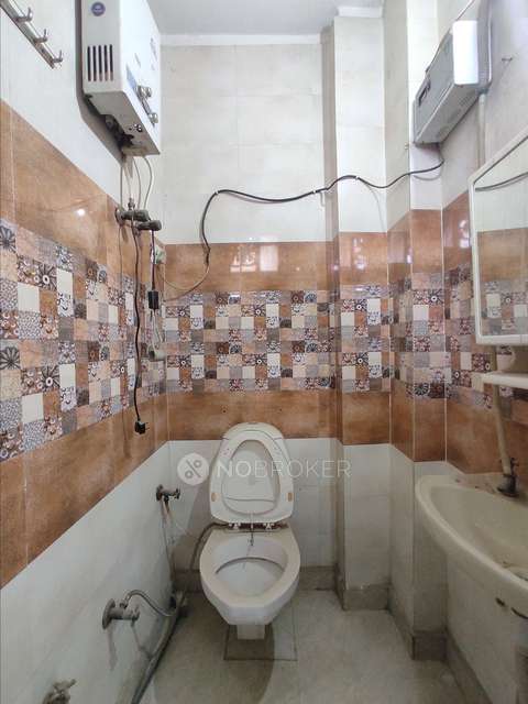 3 BHK Flat In Adarsh Apartment  For Sale  In Uttam Nagar