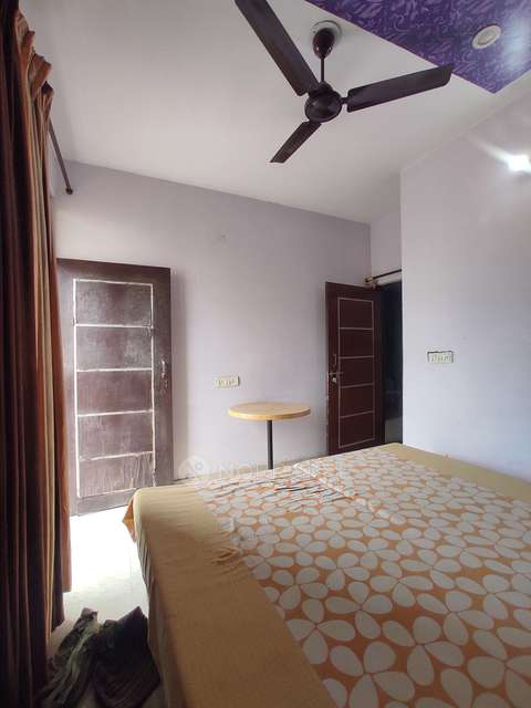 3 BHK Flat In Adarsh Apartment  For Sale  In Uttam Nagar