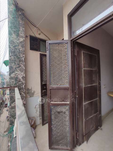 3 BHK Flat In Adarsh Apartment  For Sale  In Uttam Nagar