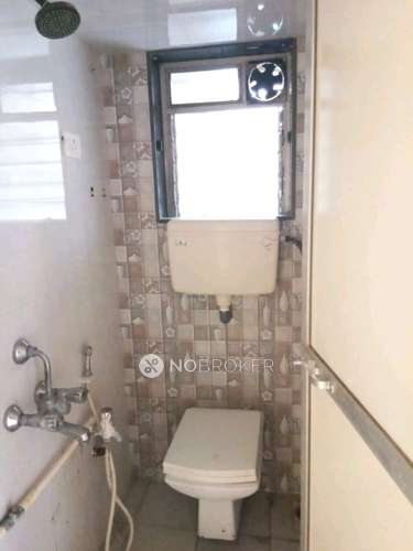 Commercial Property in Dahisar West, Mumbai for sale 