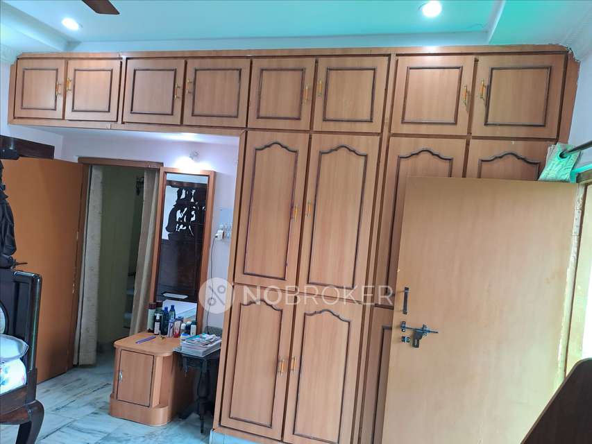 2 BHK Flat In Gandhi Towers For Sale  In Kukatpally
