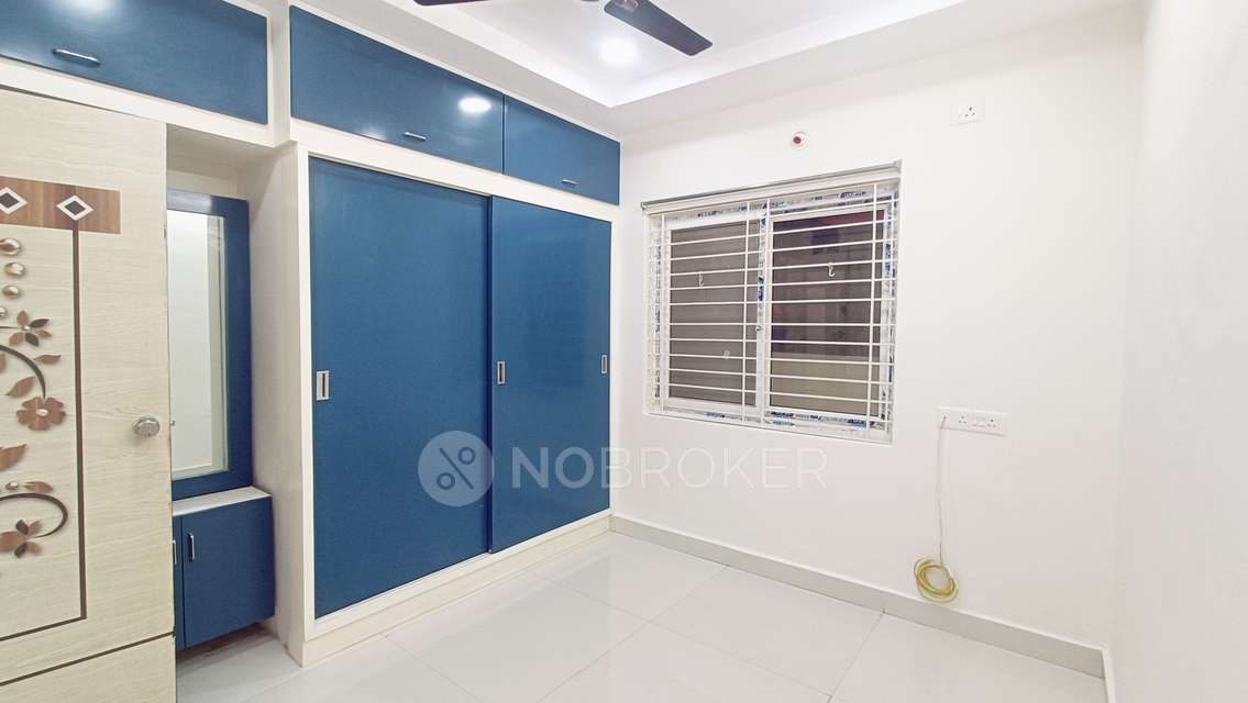 2 BHK Flat In Venkatadri Heights For Sale  In Pocharam 