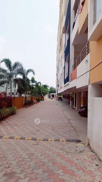 2 BHK Flat In Venkatadri Heights For Sale  In Pocharam 