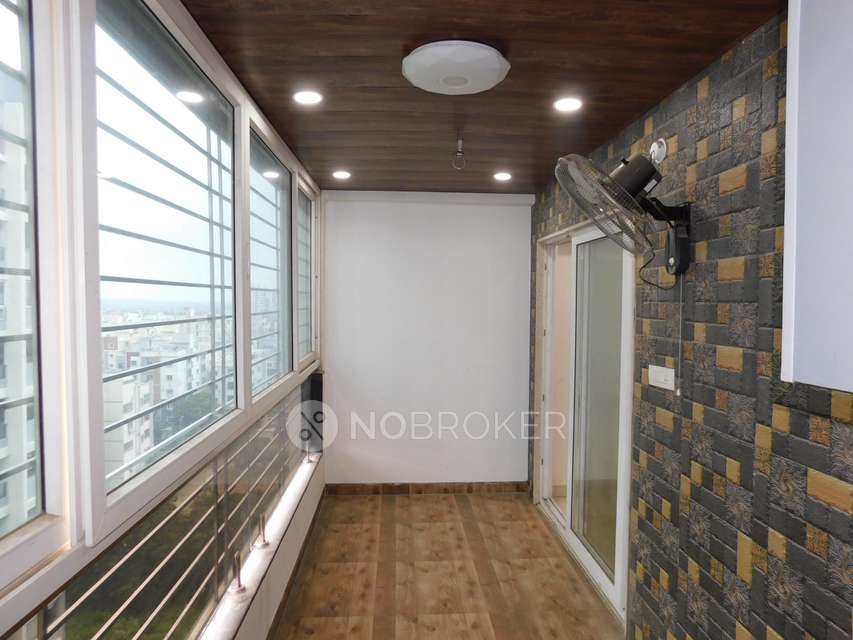 3 BHK Flat In Adr & Makuta My Space 1 For Sale  In Brundhavan Colony, Bachupally