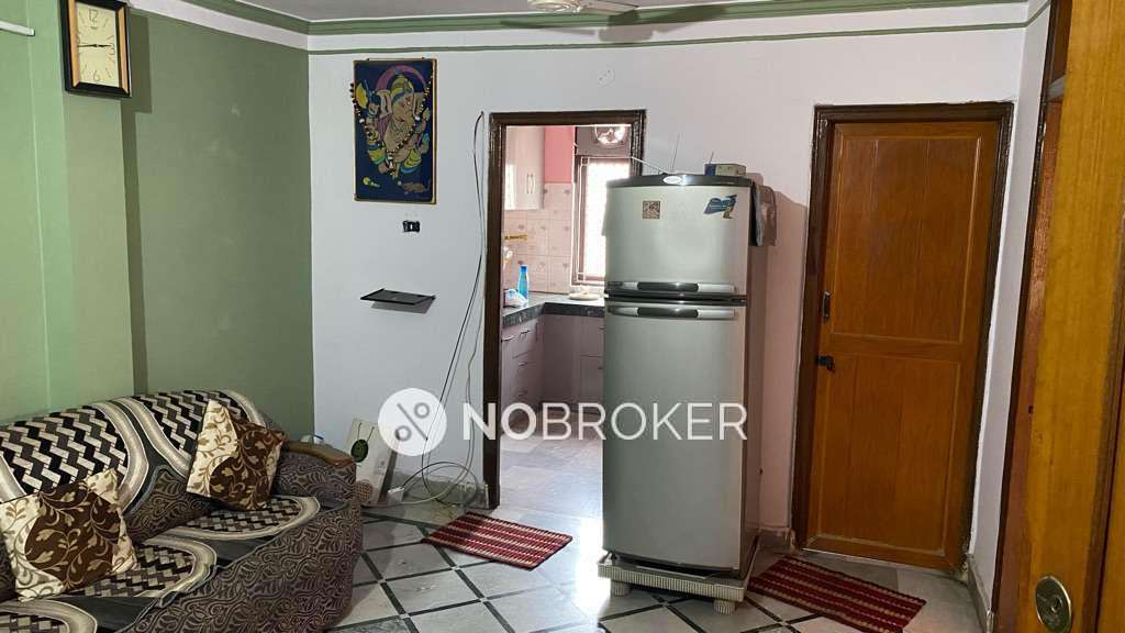 2 BHK Flat For Sale  In Laxmi Nagar