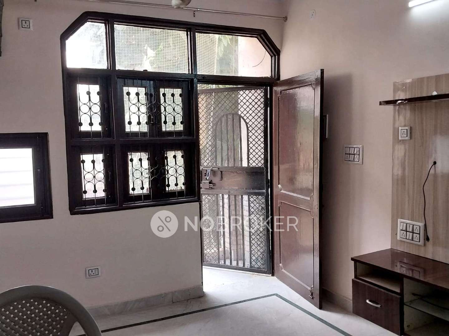 Independent House Rohini Rent WITHOUT BROKERAGE Unfurnished 2 BHK