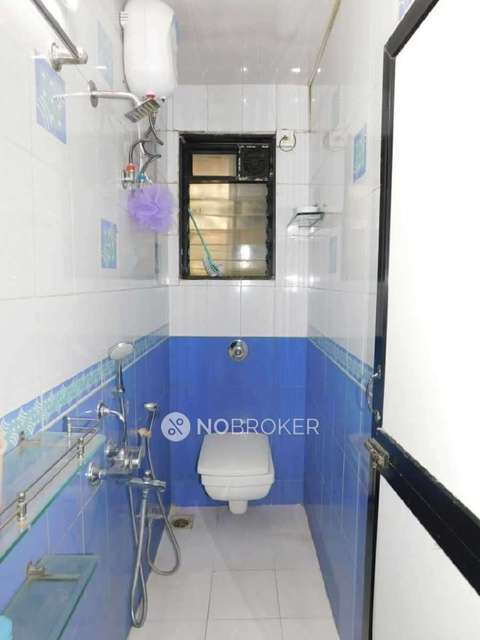 1 BHK Flat In Ambika Darshan Chsl For Sale  In Ghatkopar West