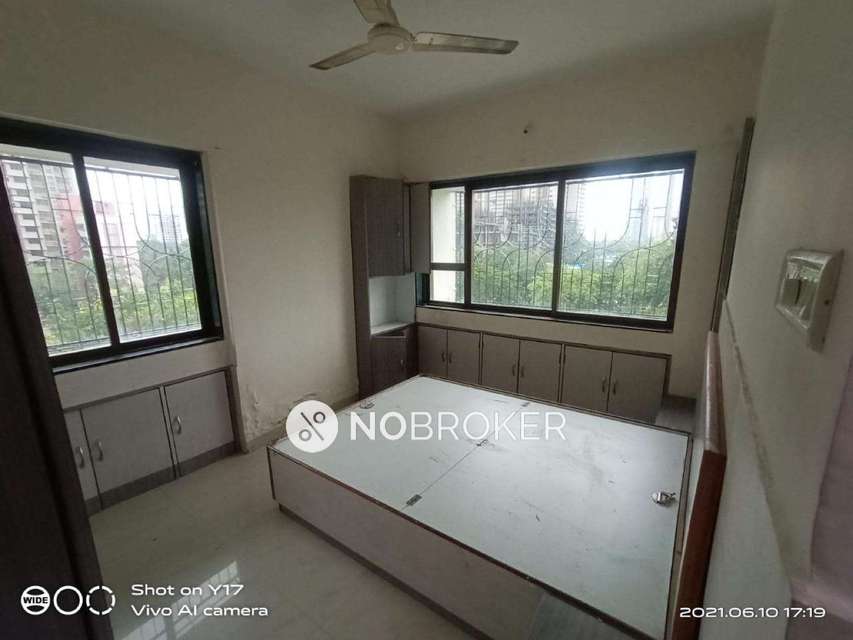 2 BHK Flat In Manisha Purti Chs For Sale  In Goregaon West